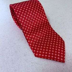 Brioni Classic Italian 100% Silk Red w White Dot Tie XL 3.5" x 61" EUC